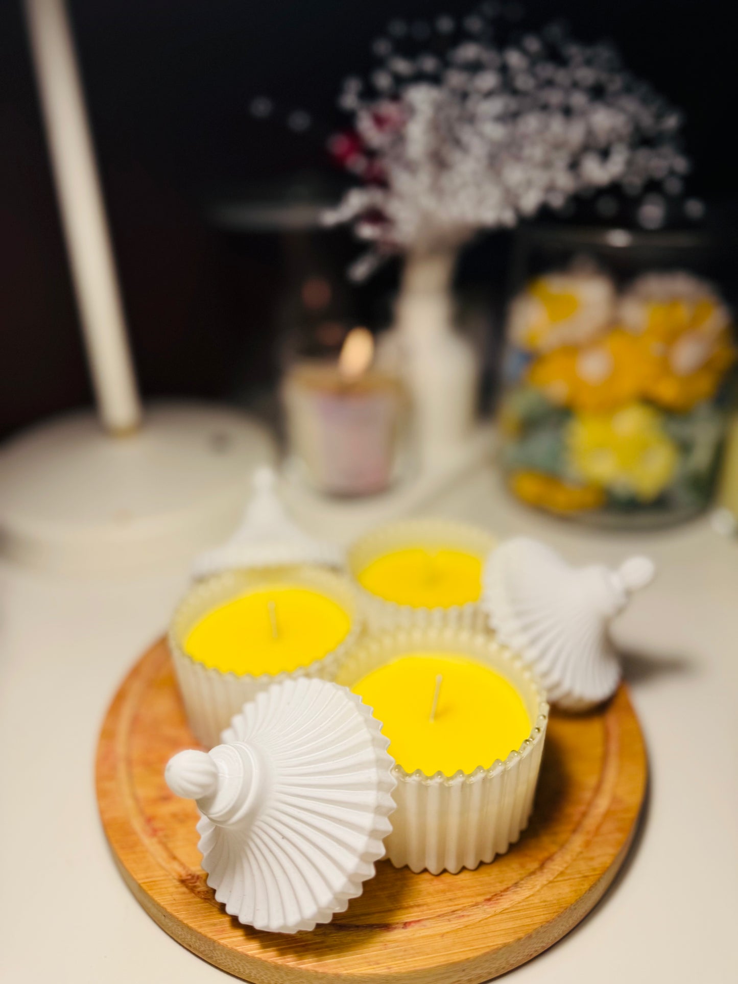 Sunbeam Glow Candle – Handcrafted Elegance