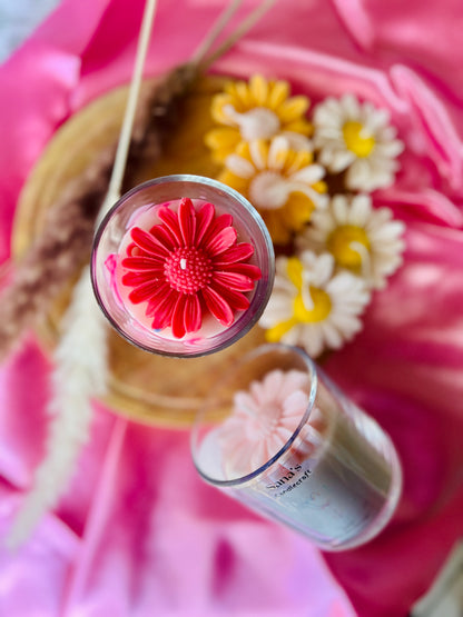 Medium Size scented daisy in jar candle